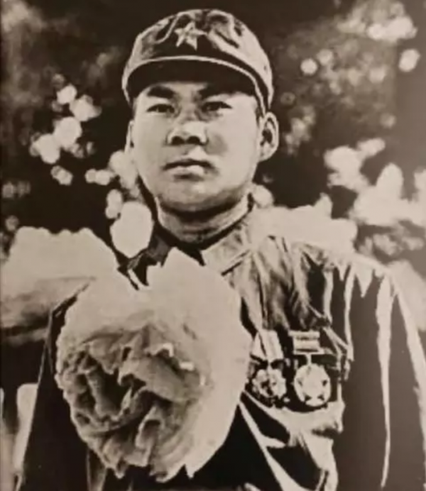 肖家喜在越南戰場上中彈，獨自爬行9天8夜回到祖國，如今怎麼樣了