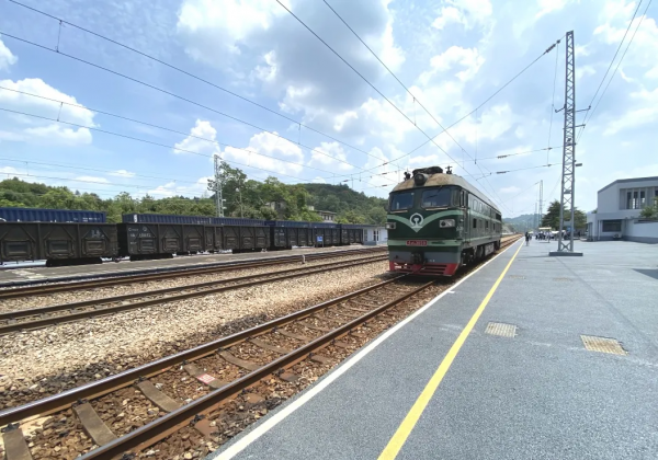 12種車型的模擬駕駛室！想不想來體驗？