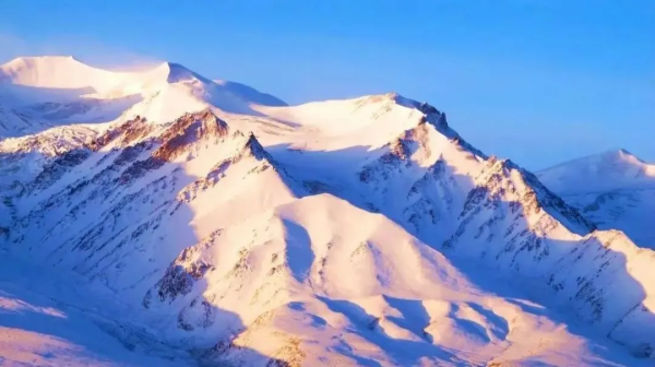 元旦不知道去哪裡玩，來青海看雪吧