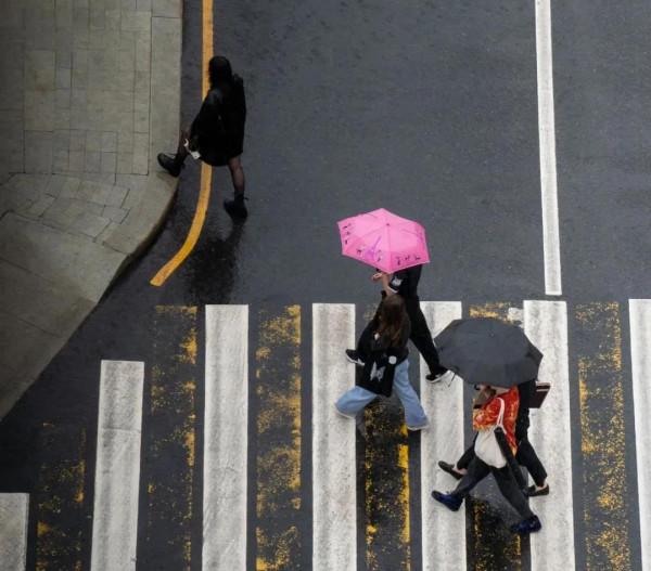 男女同事撕破臉的帖子引發全網熱議:為什麼大恩之後是大仇? 男女同事撕破臉的帖子引發全網熱議:為什麼大恩之後是大仇?