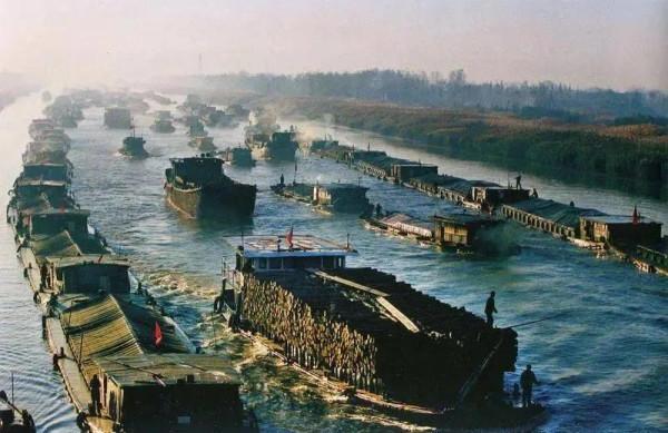 清朝送禮是個專業活,官場常見“規禮”二字,規是規,禮是禮 清朝送禮是個專業活,官場常見“規禮”二字,規是規,禮是禮