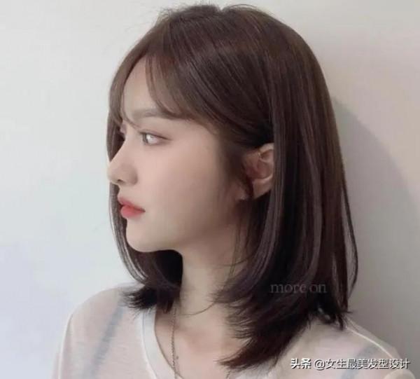 時尚永不過時！年尾“鎖骨發”