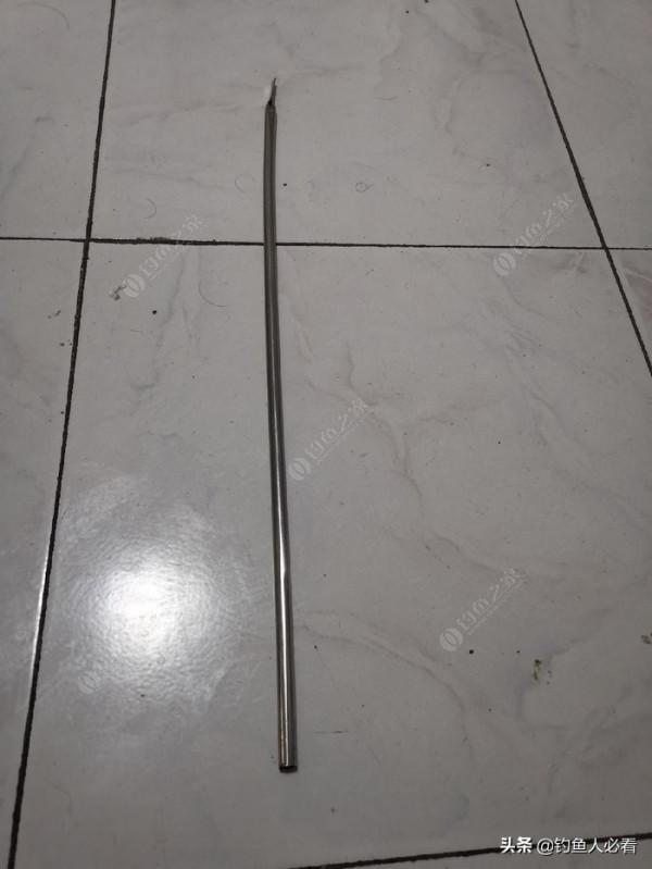 小物件巧構思細雕琢做成一個多功能的小釣具