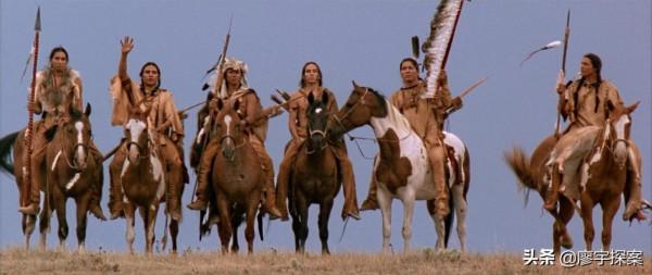 拿陳漫的照片與今年沒在國內上映的漫威電影做對比，問題就出來了