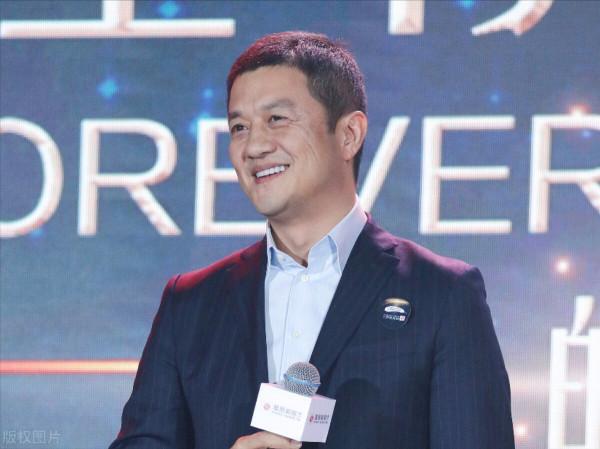 報讀過長江商學院的明星，有人喜結良緣，有人負債累累成老賴