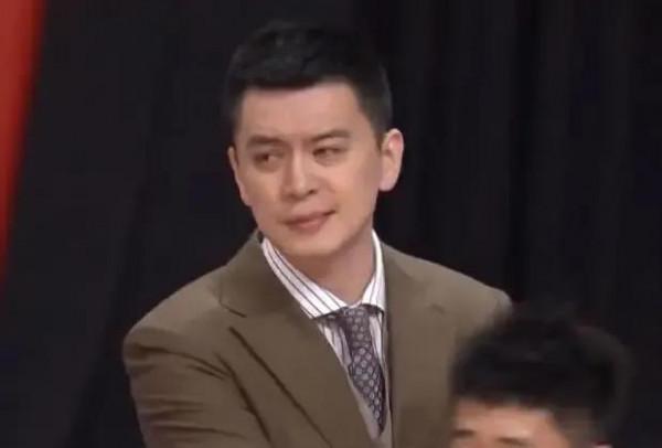 CCTV5直播，內線爭霸，趙繼偉戰費爾德，遼寧戰山西欲取四連勝