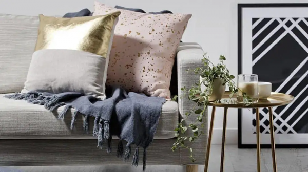 布藝沙發面料如何實現易去汙效能? 布藝沙發面料如何實現易去汙效能?