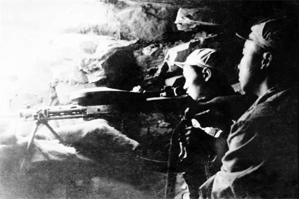 德國人評價志願軍創造了奇蹟，讓人更加佩服毛主席和最可愛的人