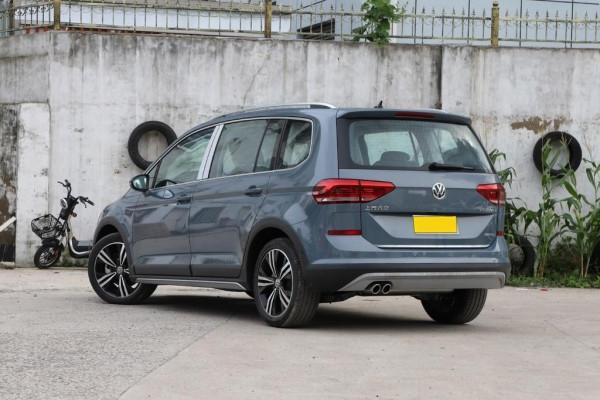 適合二胎家庭的座駕，15.18萬起，空間實用又大氣，實拍途安L