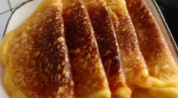 陝西名小吃“攤黃兒”的傳統做法，手不沾面簡單快速，看著真香