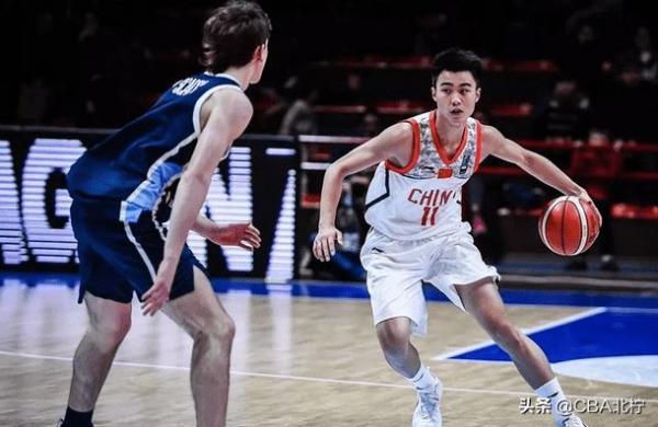 CBA三訊息:首鋼狂籤6位新人,閆實兩戰砍35分,廣廈小將10分6板 CBA三訊息:首鋼狂籤6位新人,閆實兩戰砍35分,廣廈小將10分6板