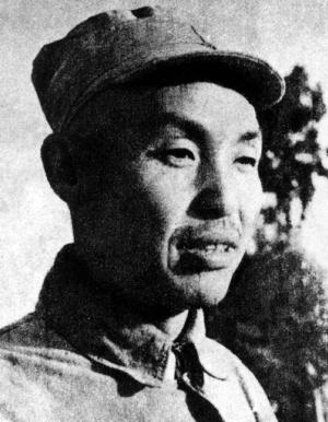 他是青海省第二任省長,後主政甘肅,隨後被免職又復職,享年76歲 他是青海省第二任省長,後主政甘肅,隨後被免職又復職,享年76歲