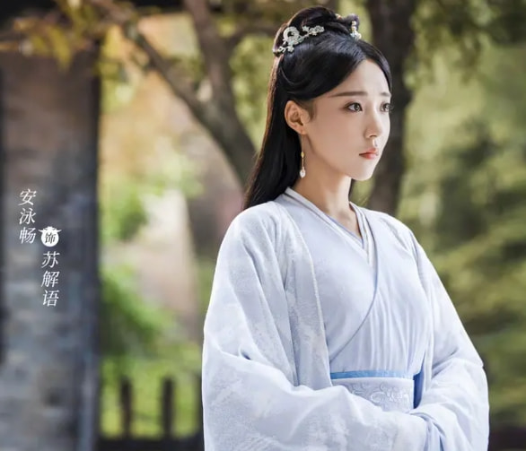 《國子監》主演學歷被扒，一個比一個驚喜，趙露思讓人意外