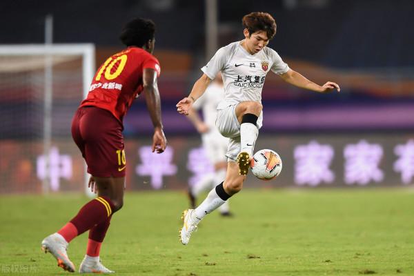 “一起看寂寞”？國足必須破釜沉舟，不換思路就換人