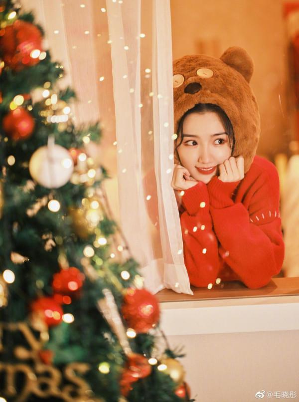 內娛女明星的聖誕節營業照有多美