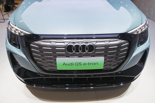 上汽奧迪Q5 e-tron亮相廣州車展，豪華純電SUV開啟預訂