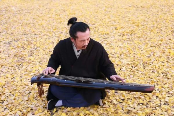 毫無意義，王冬齡展出亂書惹爭議，本質上已經脫離書法