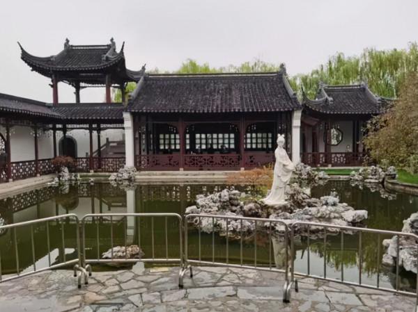 撒謊溜鬚拍馬哄騙皇帝的高手，看看與和珅相比哪個更厲害