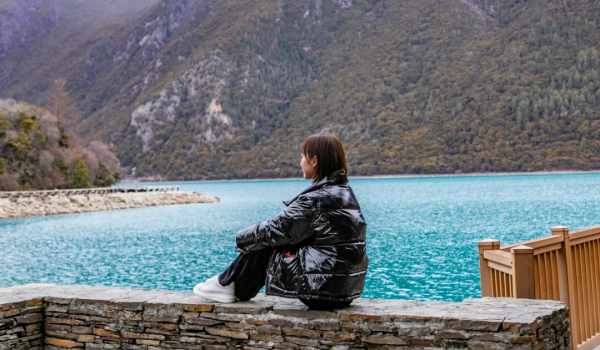 認定了是朋友,往後一起走 認定了是朋友,往後一起走