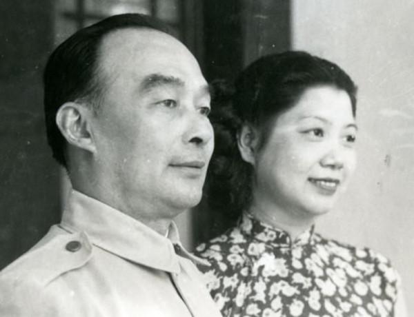 蔣緯國從軍奇遇:吐槽長官胡宗南是廢物,就莫名被蔣經國出手調離 蔣緯國從軍奇遇:吐槽長官胡宗南是廢物,就莫名被蔣經國出手調離