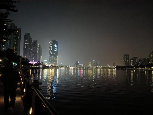 新杆開光手感一流,享受著遛魚的過程 新杆開光手感一流,享受著遛魚的過程