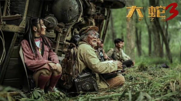 荒島？怪獸？《大蛇3：龍蛇之戰》一場腎上腺素飆升的絕地求生