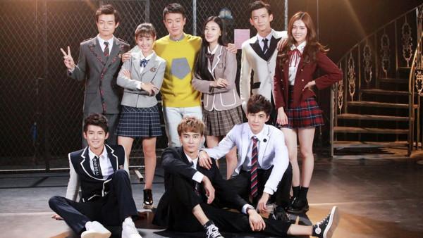 新任男神收割機—邢菲：究竟什麼樣的魅力，可以合作這麼多男神