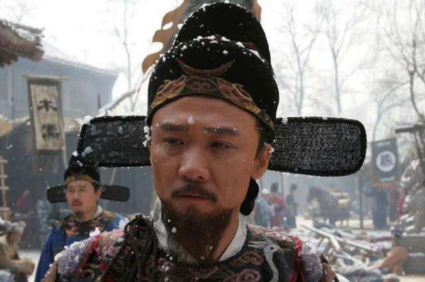 黃志忠：拋棄13年糟糠妻，愛上小3歲柯藍，52歲仍單身，他後悔嗎