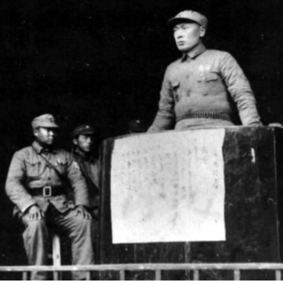 建國後，陳毅要求釋放一國民黨人員，毛主席知道後，為何不怒反誇