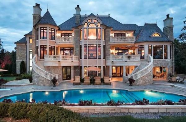 5000平米大別墅買完後悔了！家裡竟然沒有網