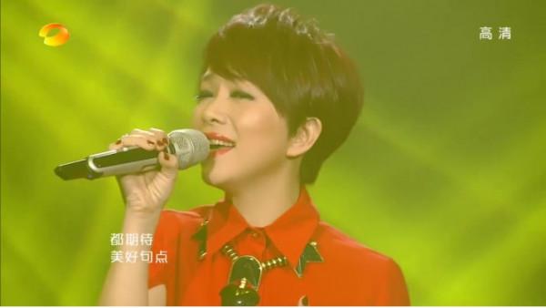 “南國天后”陳明，被時代拋棄的時候，連招呼都不會打