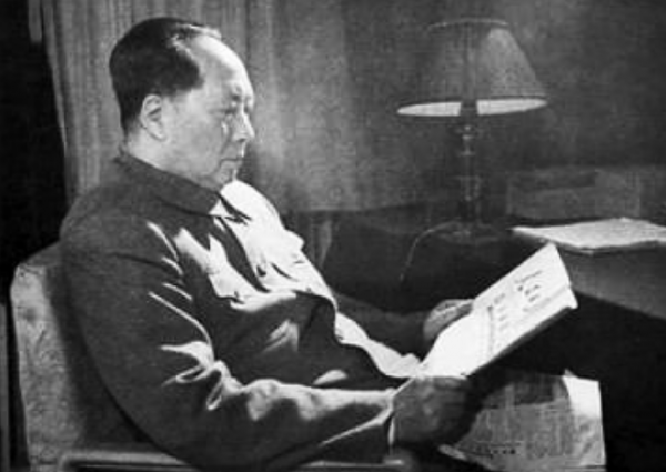 揭秘開國大典的40名女便衣:由女高中畢業生組成,潛伏天安門偵察 揭秘開國大典的40名女便衣:由女高中畢業生組成,潛伏天安門偵察