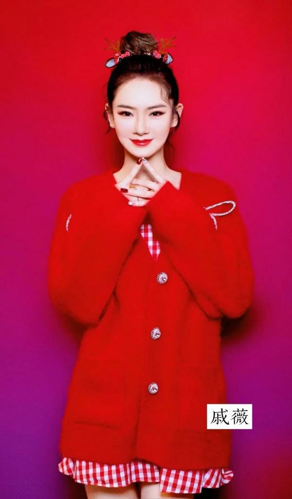 在中國有一種紅叫中國紅，女明星集體穿紅色衣服，你最看好誰？