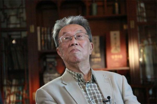 86歲的王蒙:在髮妻追悼會上,像個孩子一樣失聲痛哭 86歲的王蒙:在髮妻追悼會上,像個孩子一樣失聲痛哭