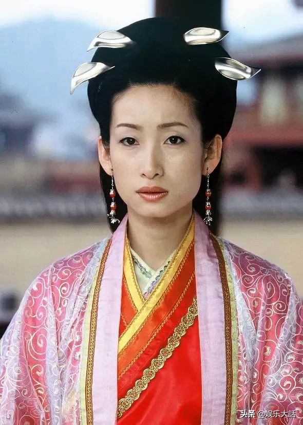 年輕時顯老,年紀大了卻越看越美,這5位女星,贏在了人生下半場 年輕時顯老,年紀大了卻越看越美,這5位女星,贏在了人生下半場