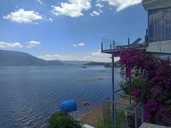 記錄中國|大理雙廊客棧的十年:從無序井噴到詩和遠方的歸所 記錄中國|大理雙廊客棧的十年:從無序井噴到詩和遠方的歸所