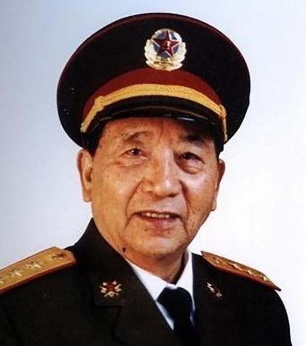 1985年裁軍重組七大軍區,司令員都是誰?後來又被授予了什麼軍銜 1985年裁軍重組七大軍區,司令員都是誰?後來又被授予了什麼軍銜