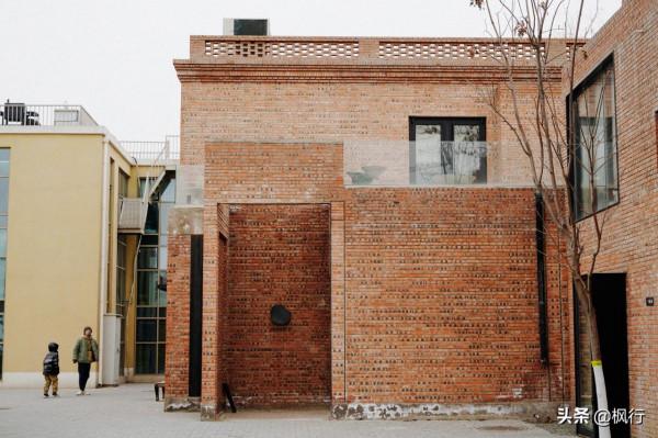 亮馬河畔這個北京老紡織倉庫群，一個被低估的寶藏拍照地