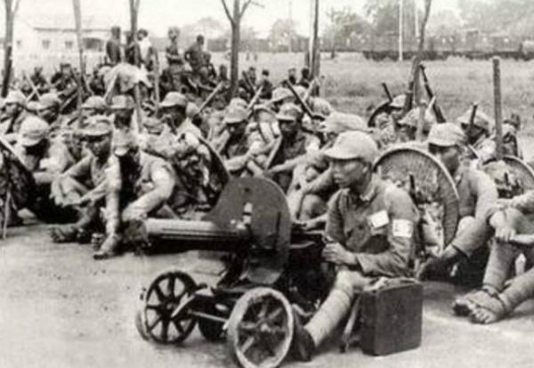 中央書記處會議，鄧小平彙報管轄範圍，毛主席：加上臺灣，很重要