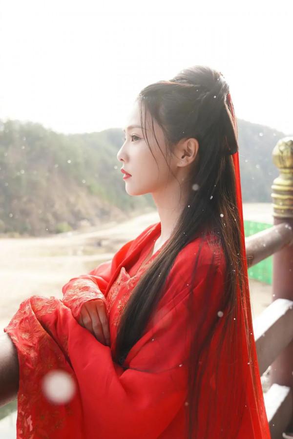 「白鹿」千 年 音 韻