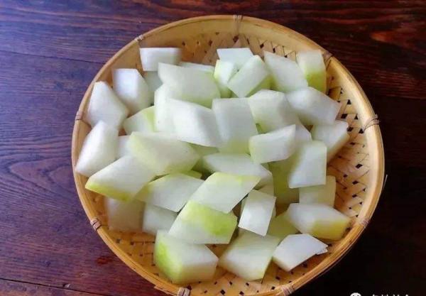 冬天，河南人最愛吃這4道熱菜，簡單好吃又實惠，天天吃都吃不膩