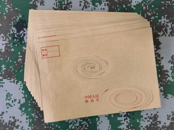 如今通訊如此方便快捷,但有些話我還是想親筆寫信說…… 如今通訊如此方便快捷,但有些話我還是想親筆寫信說……