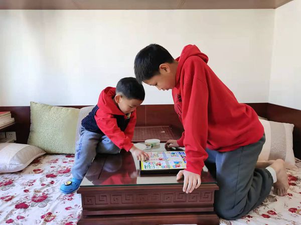 新春走軍營｜為人民守歲，軍醫堅守ICU24小時