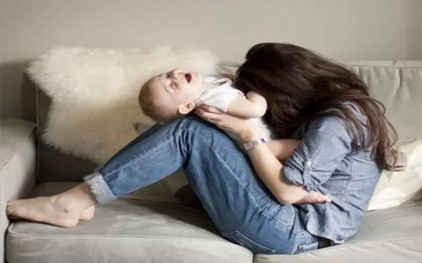 和張雨劍離婚後，吳倩超美孕婦照曝光，單身媽媽被無數網友點贊