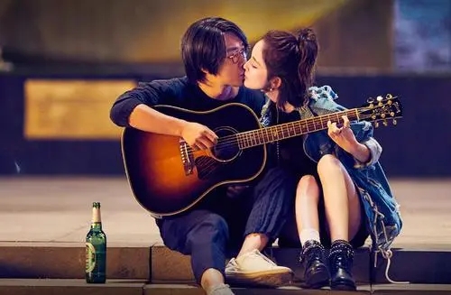 8天破2億,口碑大爆發,沈騰真正的對手來了 8天破2億,口碑大爆發,沈騰真正的對手來了