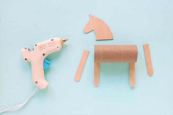 幼兒園小手工┃小馬做的糖果包！做個禮物送出去絕不跌份