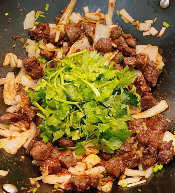 超級超級超級下飯的家常菜孜然羊肉一頓能吃三碗米飯