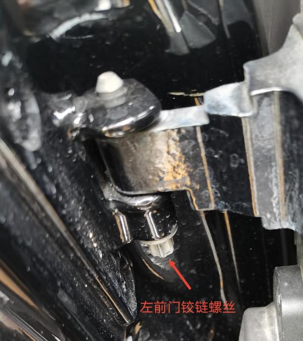 高手請進來研究,寶馬740,庫存6年的新車,表顯近8千公里? 高手請進來研究,寶馬740,庫存6年的新車,表顯近8千公里?