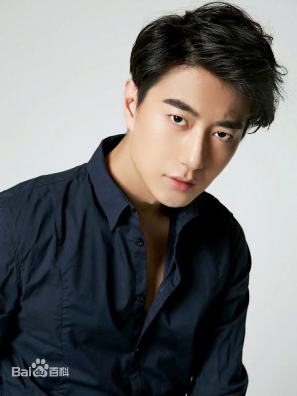 《周生如故》全員古裝與現代裝對比，你能認出幾位？