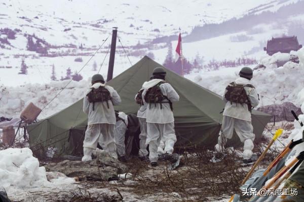 美國給印軍的先進武器,有多厲害:一看就是小學生的彩色塑膠鏟子 美國給印軍的先進武器,有多厲害:一看就是小學生的彩色塑膠鏟子